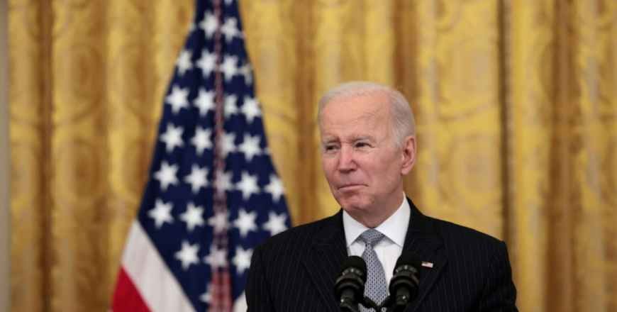 Biden announces new sanctions against Russia