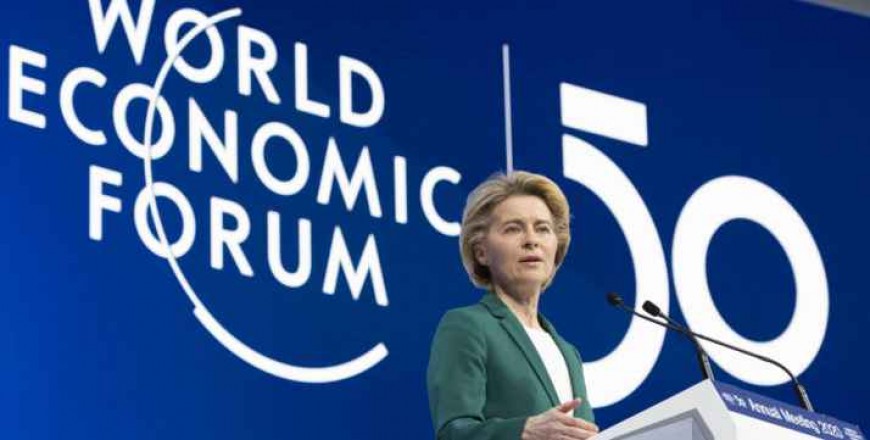 Preşedinta Comisiei Europene: UE trebuie să dezvolte „capacităţi militare credibile“