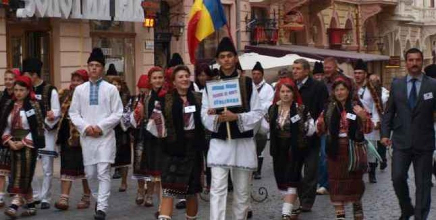 Appeal to the Ukrainian authorities to not dividing the Romanian community in the Chernivtsi region