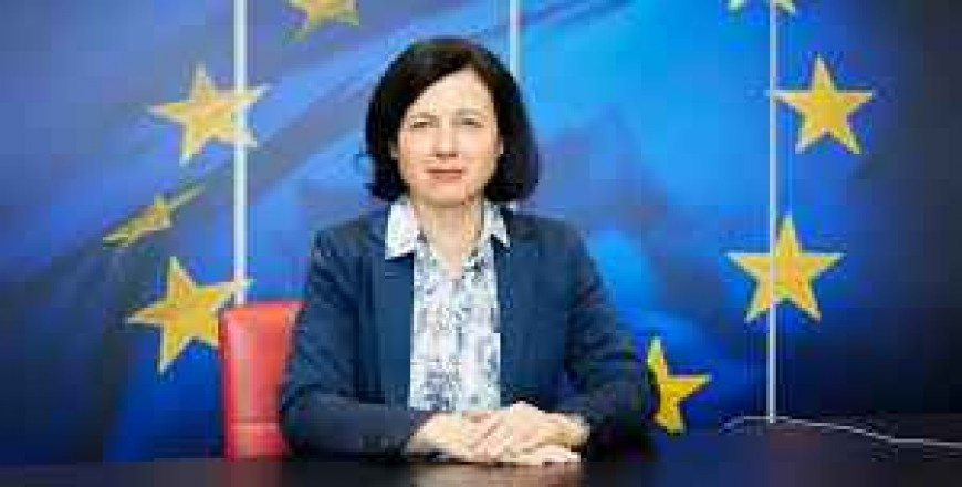 Rule of law a must before getting EU money, Jourova insists