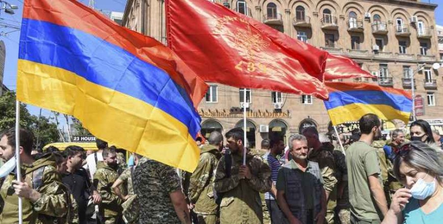 Deadly Fighting Over Disputed Nagorno-Karabakh Enters Second Day