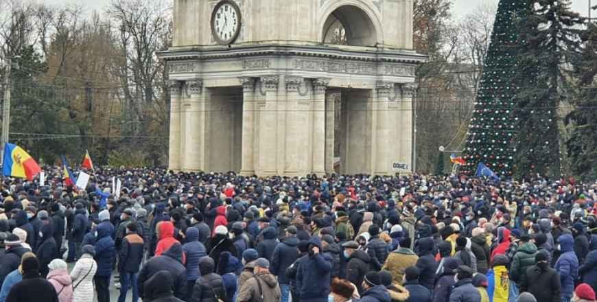 Chisinau: meeting for dismissal of the government and early elections