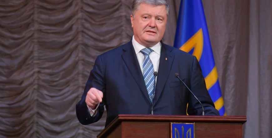 Ucraina continuă “divorțul” politic și ideologic de Rusia