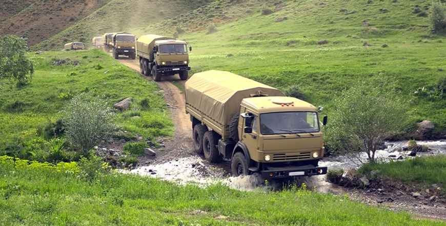 Russia Proposes Armenia-Azerbaijan Commission To Demarcate Border Amid Incursion Row