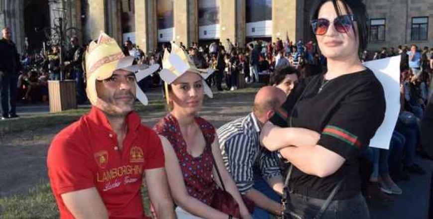 Protestele din Armenia, sfârșitul unei hegemonii sau începutul unei noi epoci?