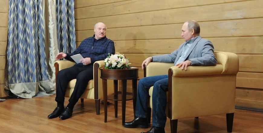 Putin, Lukashenko agree to deepen economic ties amid sanctions