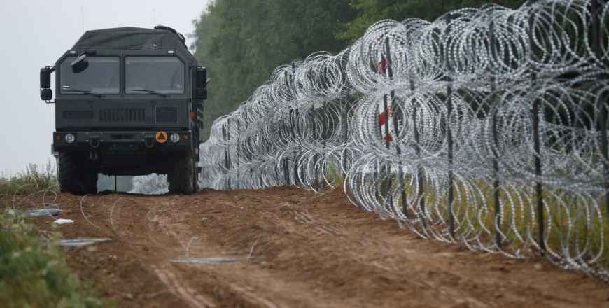 Germany, Poland Bolster Borders Amid Migrant Surge From Belarus