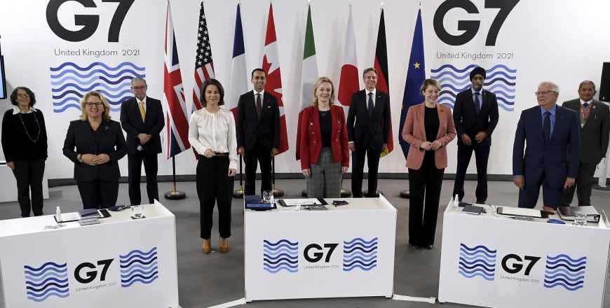 G7 Warns Russia Of 'Massive Consequences' If It Attacks Ukraine