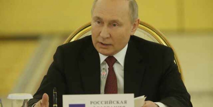 Putin: Russia will respond if NATO sets up infrastructure in Finland, Sweden