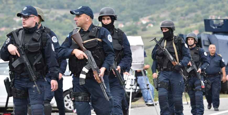 Kosovo blames ‘illegal Serbian groups’ for attack at northern border