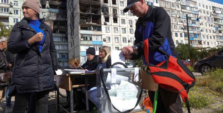 Kazakhstan says it won’t recognise referendums in eastern Ukraine