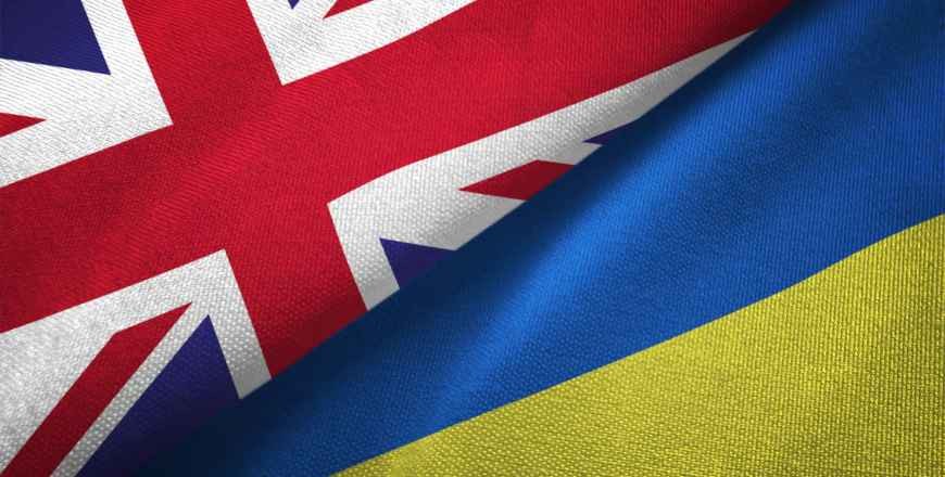 Britain sending helicopters to Ukraine for first time