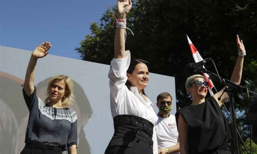 External reactions to the situation in Belarus